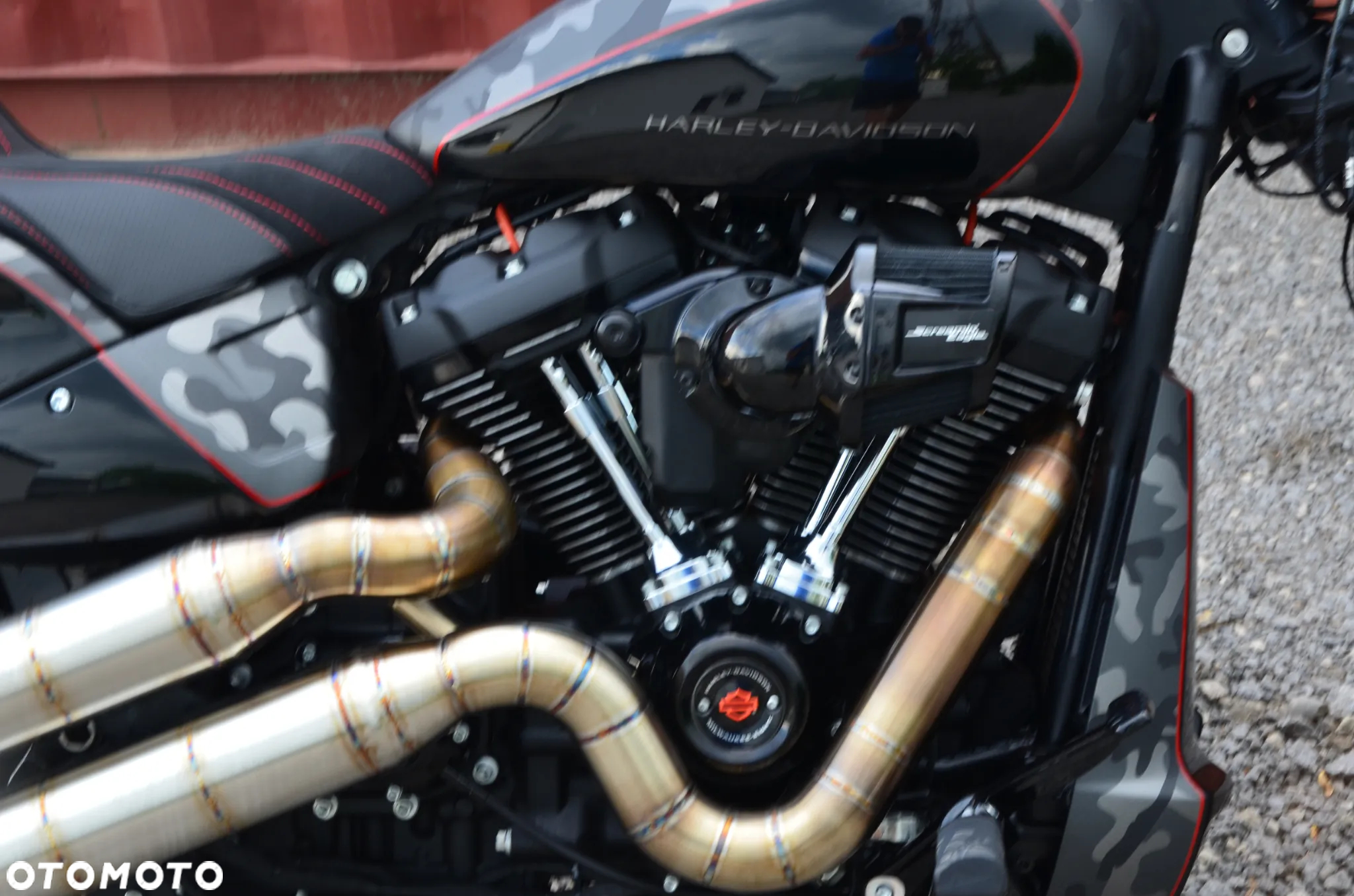 Harley-Davidson Softail FXDR - 21