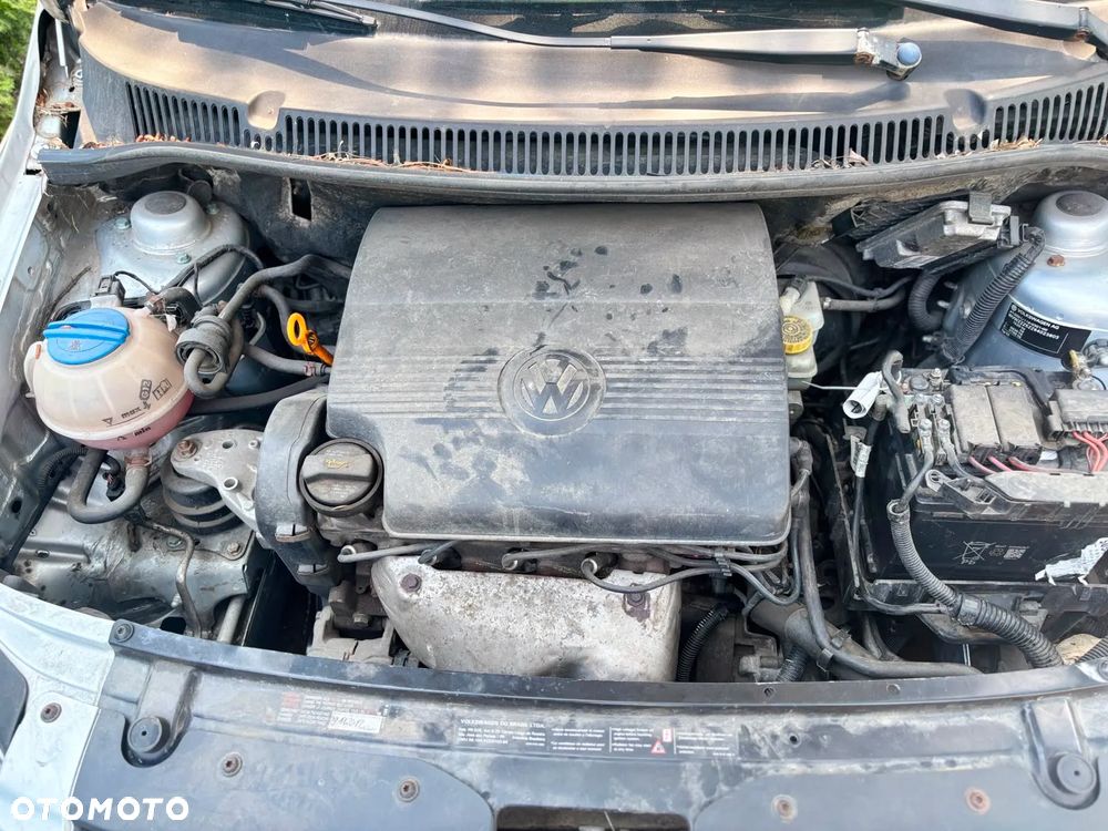 Volkswagen Fox 1.4 - 11