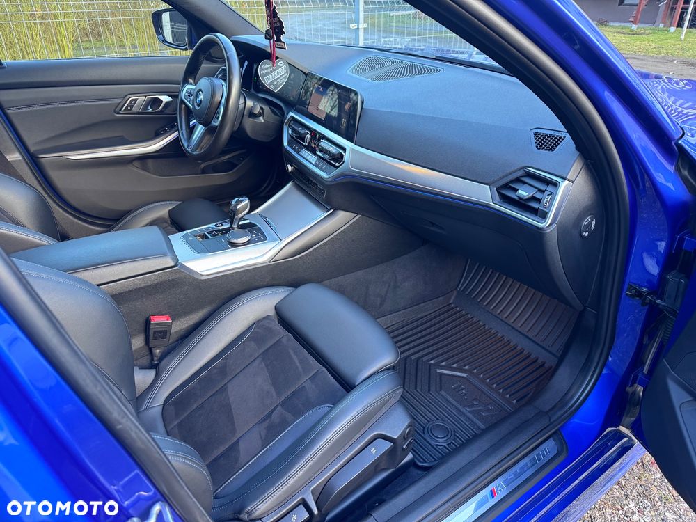 BMW Seria 3 320d M Sport Shadow - 33