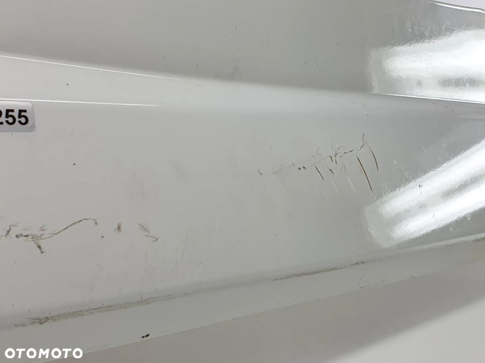 PLUG OWIEWKA DOLNA PRAWA OSLONA PEUGEOT E-VIVACITY - 4