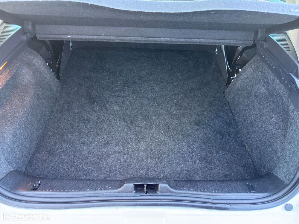 Renault Clio 1.5 Dci IVA dedutivel - 14