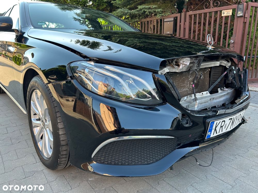 Mercedes-Benz Klasa E 220 d Avantgarde - 11