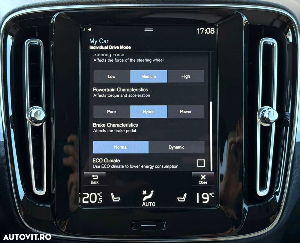 VOLVO XC40 2022 — imagine 33