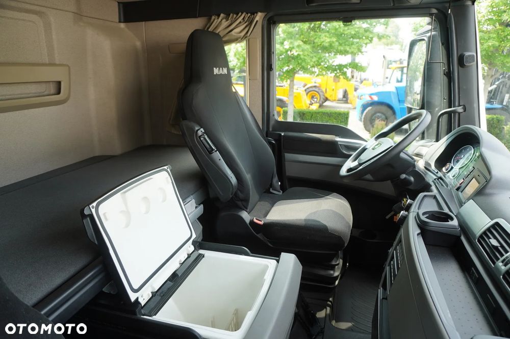 MAN TGX 26.510 6x2-4 / Firanka 20 EPAL / 3. oś skrętna / zestaw z przyczepą 18 EPAL / 2 szt_256105 - 24