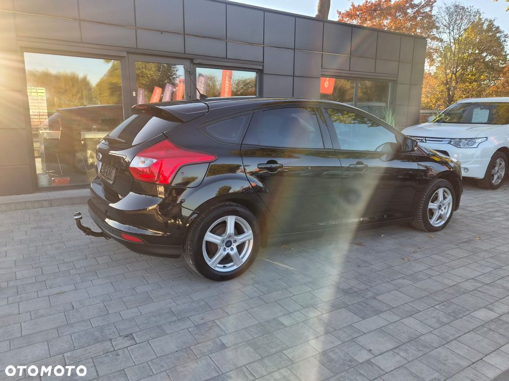 Ford Focus 1.6 TI-VCT Ambiente - 9