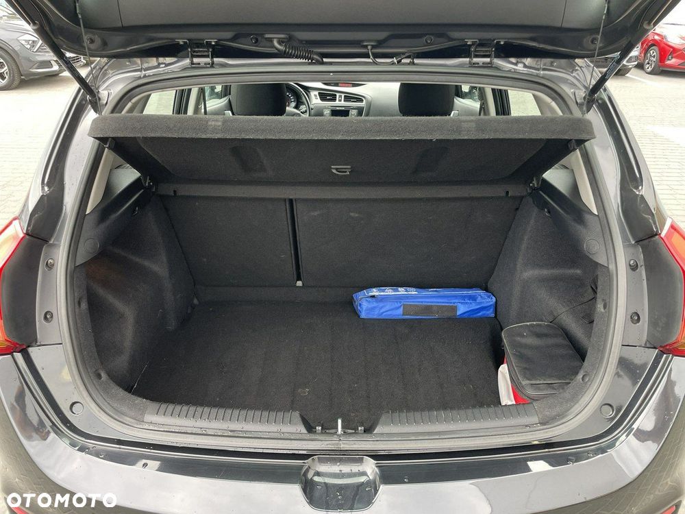 Kia Ceed 1.4 M - 17