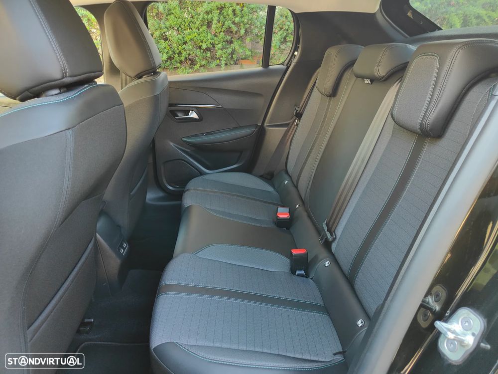 Peugeot 208 1.2 PureTech Allure Pack - 35