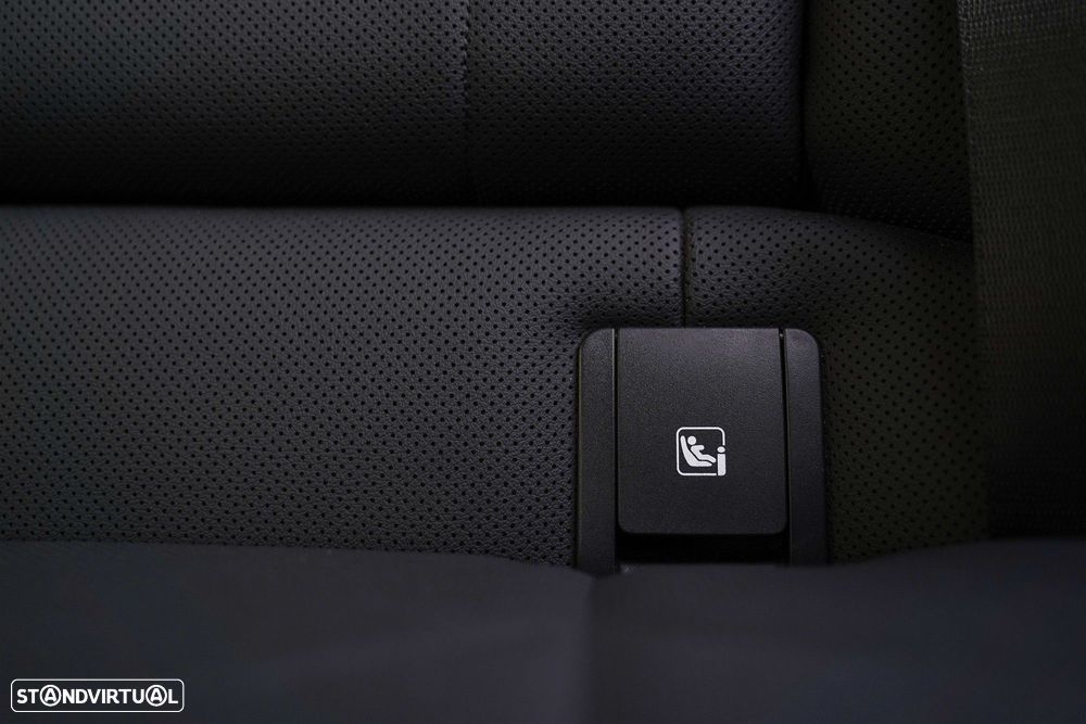 BMW iX xDrive 40 Pack Desportivo - 16