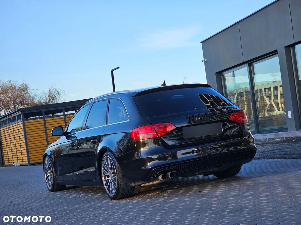 Audi A4 Avant 2.0 TDI - 4