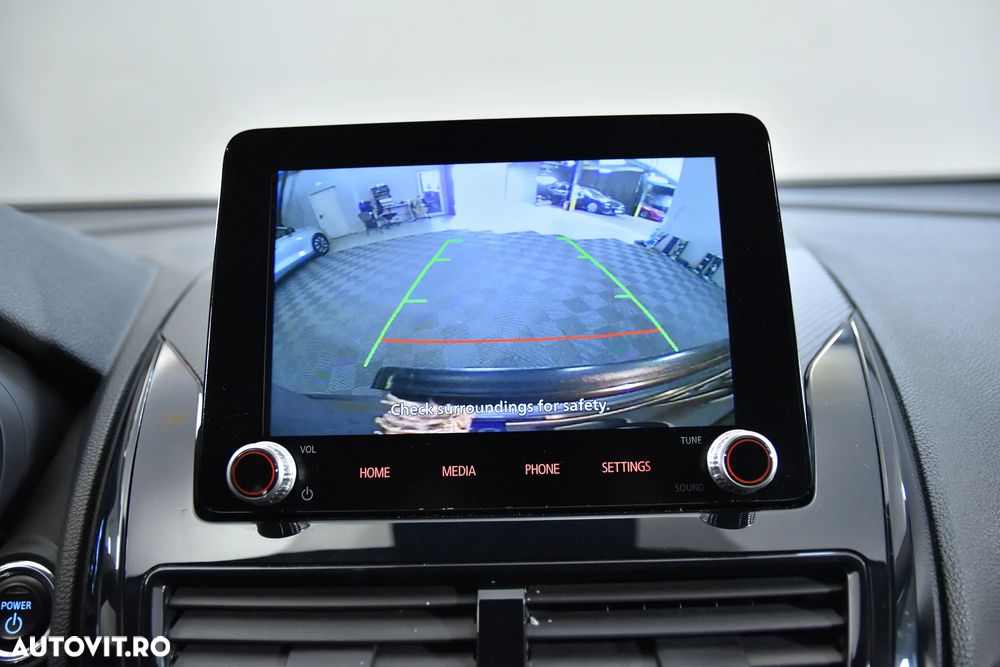 Mitsubishi Eclipse-Cross - 19