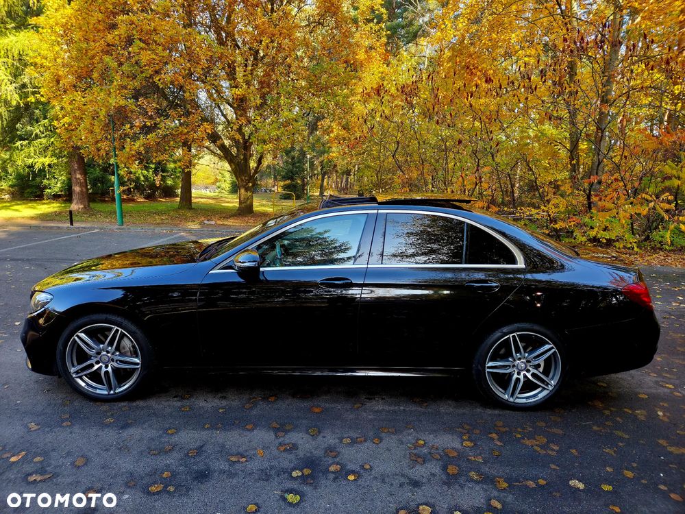Mercedes-Benz Klasa E 200 4-Matic 9G-TRONIC - 14