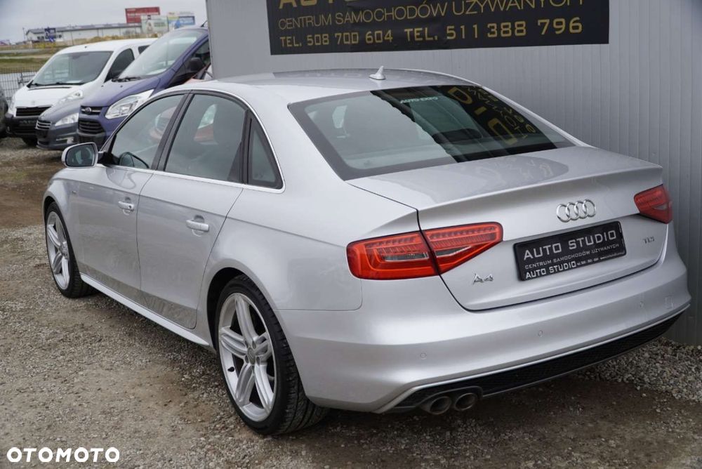 Audi A4 Limousine 2.0 TDI DPF clean diesel S line Sportpaket - 3