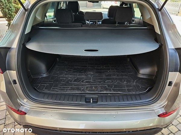 Hyundai Tucson - 16