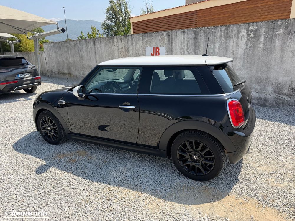 MINI 3 Portas Cooper D - 4