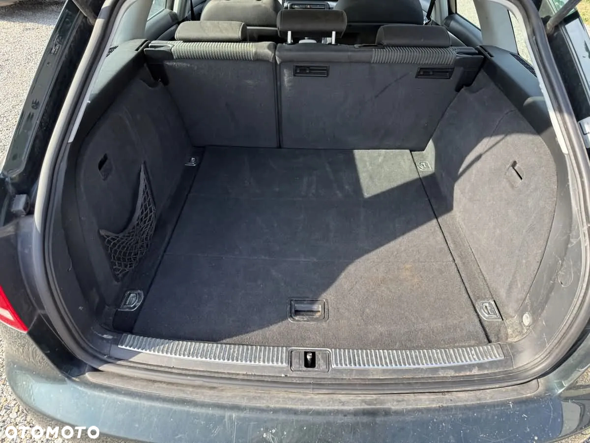 Audi A4 Avant 2.0 TDI DPF Quattro - 16