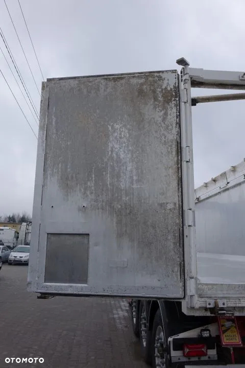 Stas WYWROTKA / S300CX / 44m3 / Z NADSTAWKAMI 52 m3 / ALUMINIOWA / OSIE MERCEDES / OŚ PODNOSZONA / KLAPO-DRZWI / ALUMINIOWE FELGI - 37