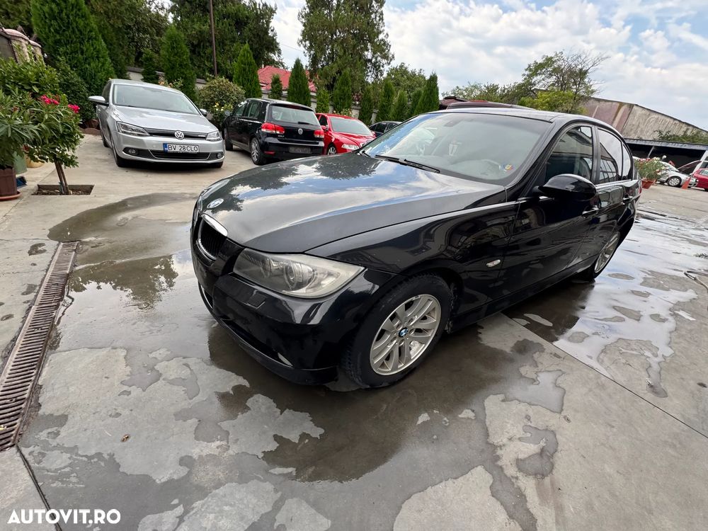 Dezmembram BMW 320 e90/e91 An fabr 2008 N47D20A manuala - 2