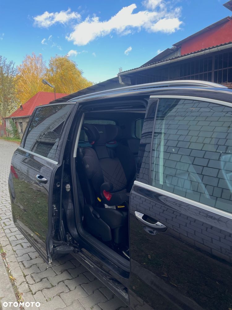 Volkswagen Sharan 2.0 TDI Highline DSG - 11