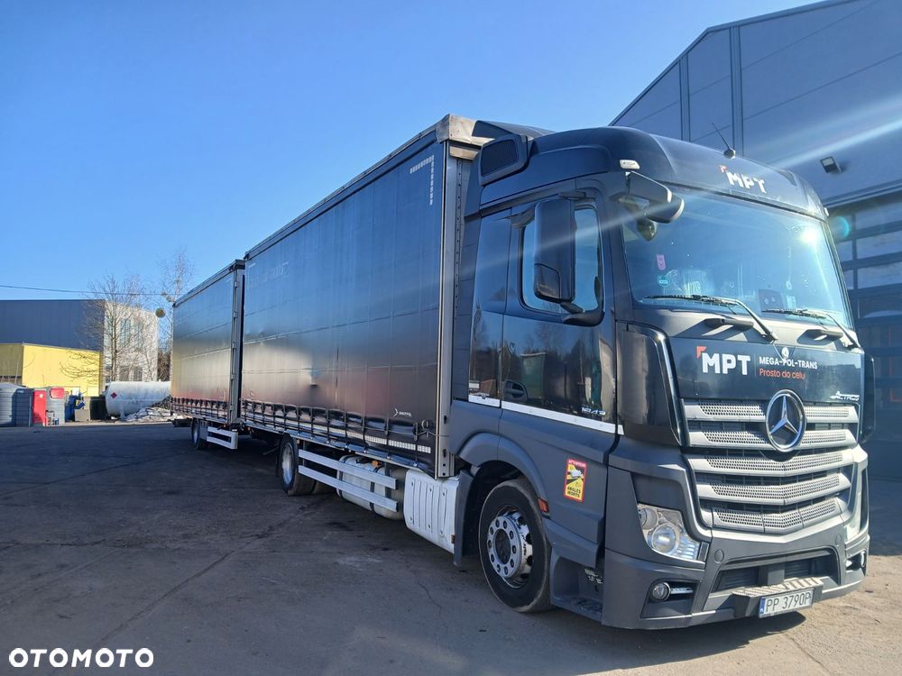 Mercedes-Benz Actros - 1