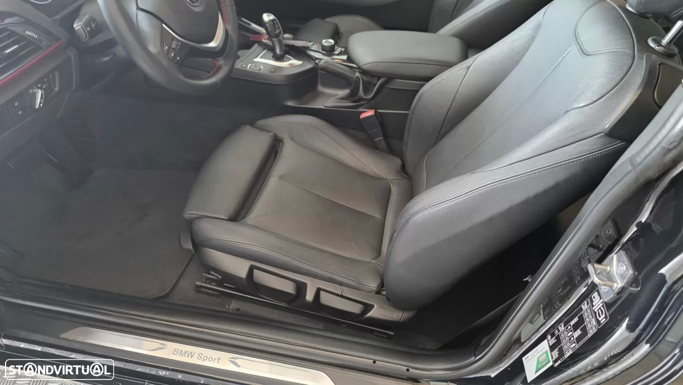 BMW 218 d Coupe Line Sport Auto - 32