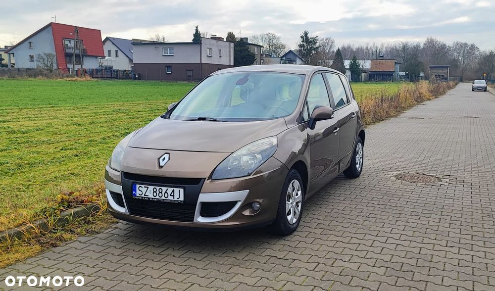 Renault Scenic 1.5 dCi Expression - 11