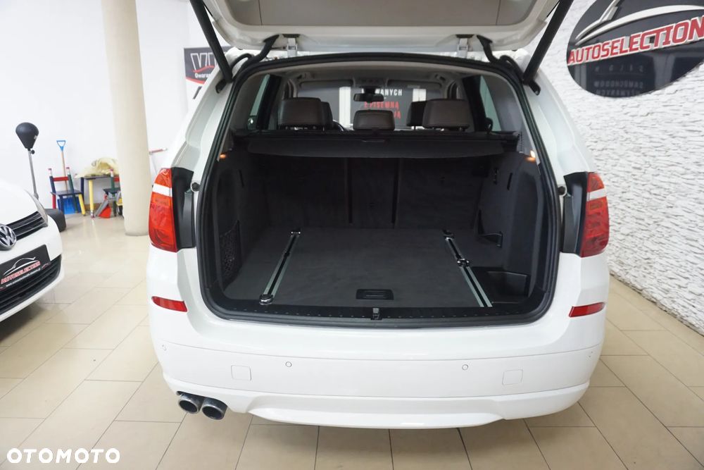 BMW X3 xDrive35d - 14