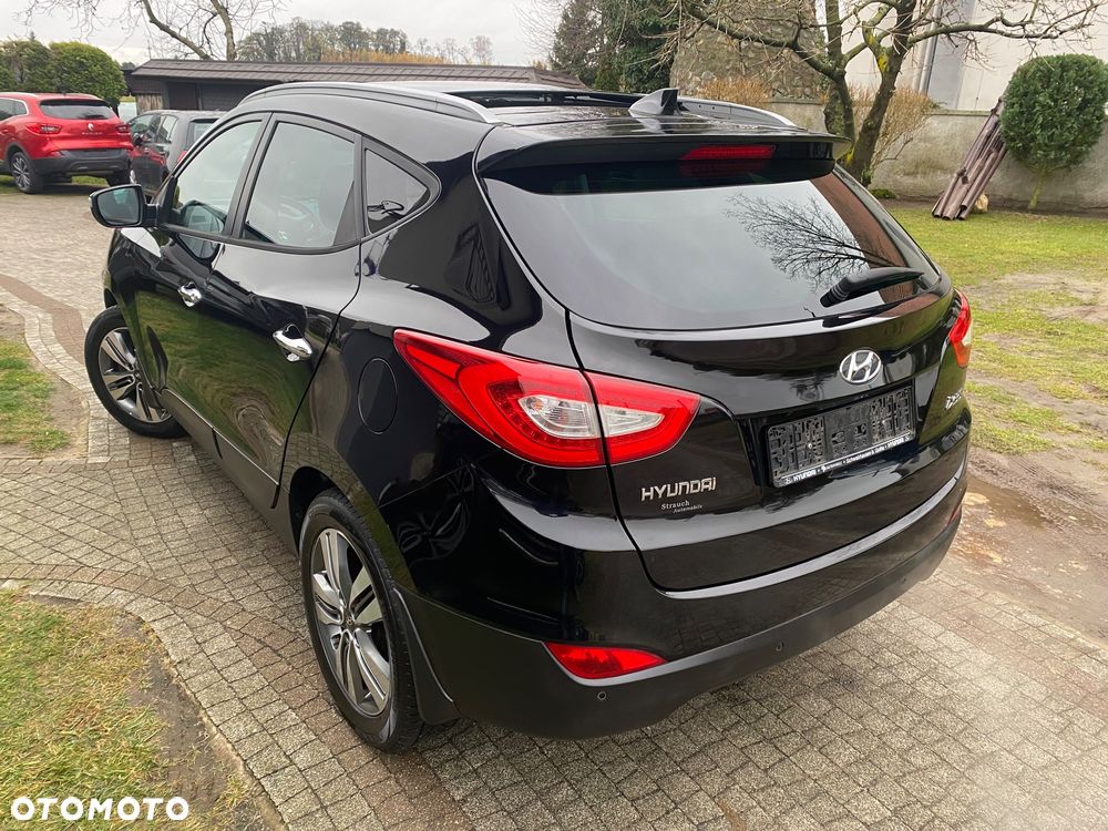 Hyundai ix35 2.0 GDI Premium 2WD - 18