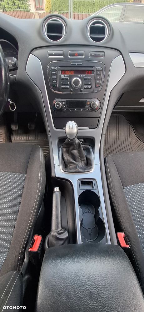 Ford Mondeo 2.0 FF Trend - 8