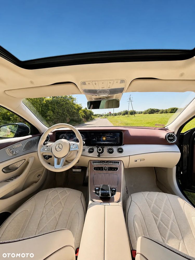 Mercedes-Benz CLS - 2