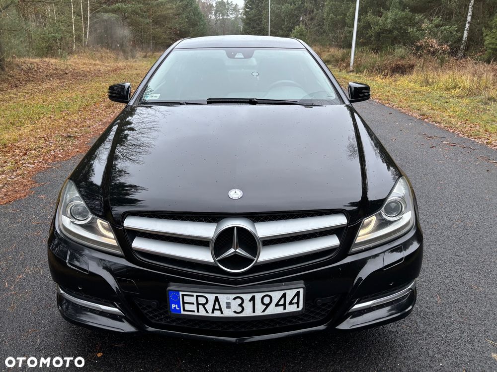 Mercedes-Benz Klasa C 180 CGI BlueEff - 1