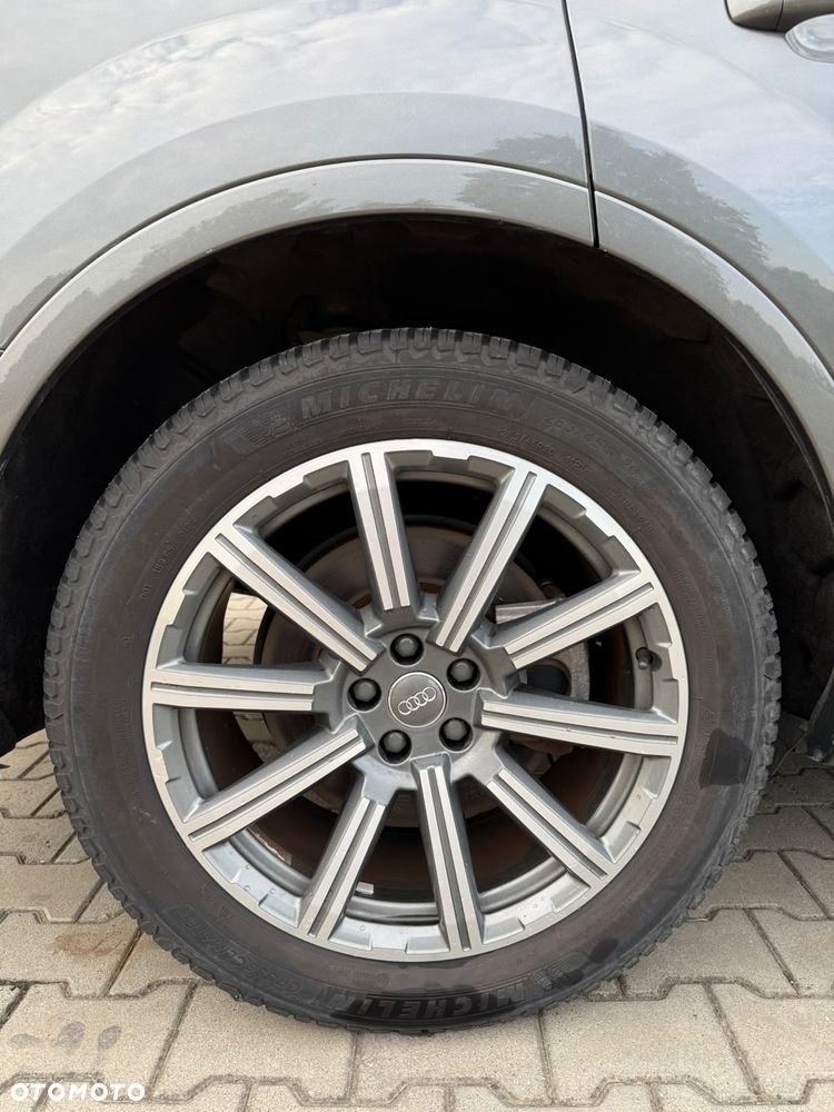 Audi Q7 - 37