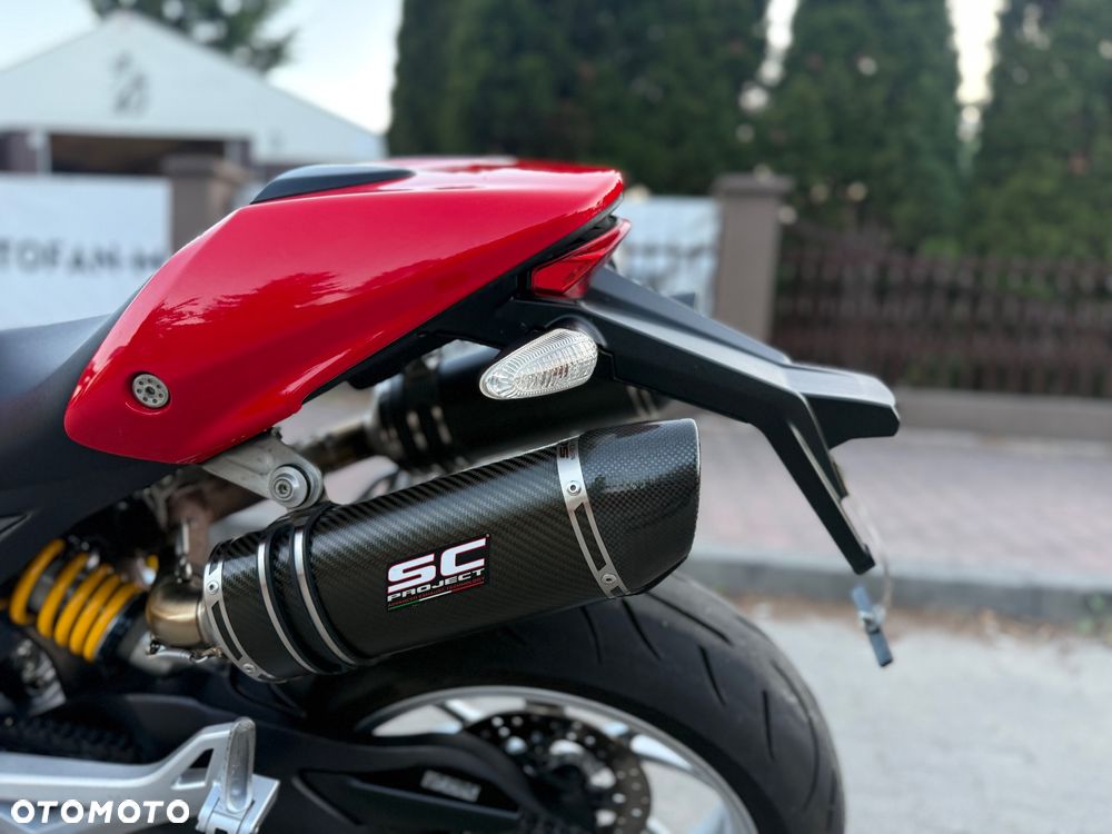 Ducati Monster - 19