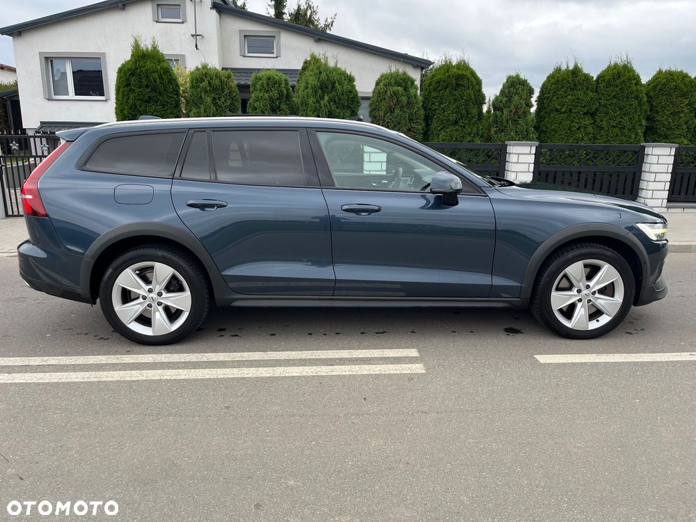 Volvo V60 Cross Country D4 AWD Geartronic Pro - 7