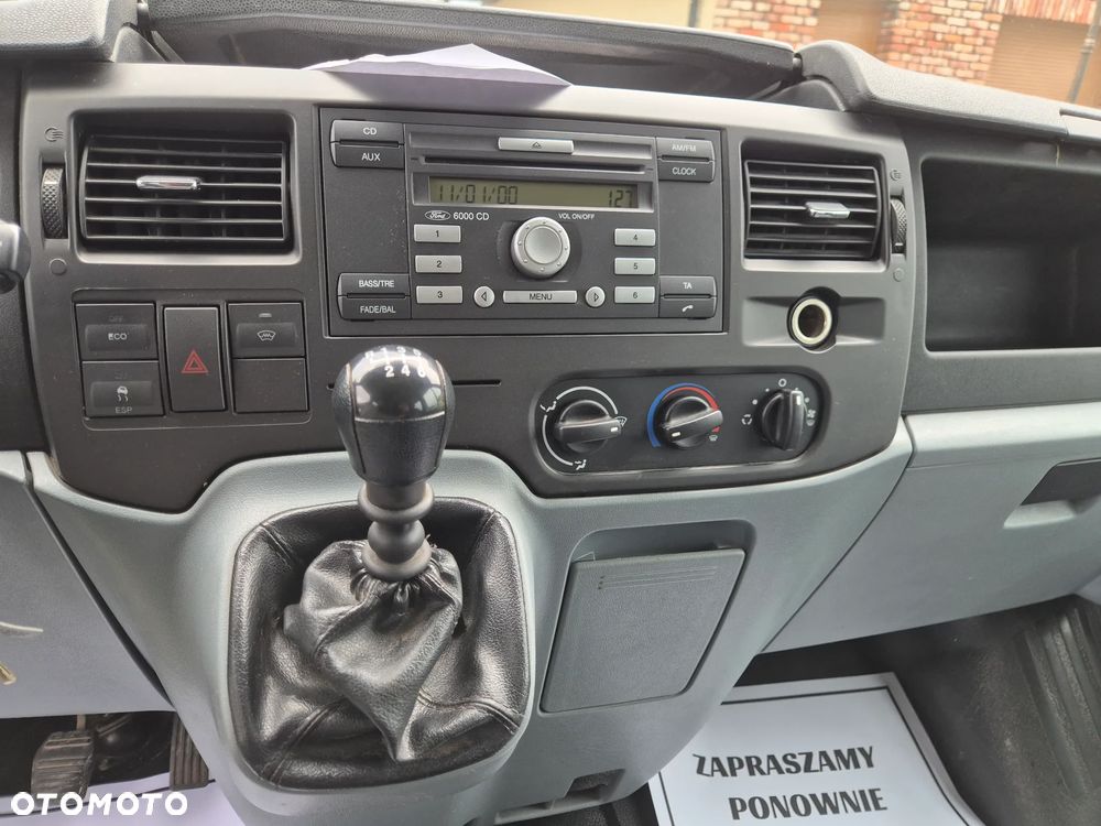 Ford Transit - 18