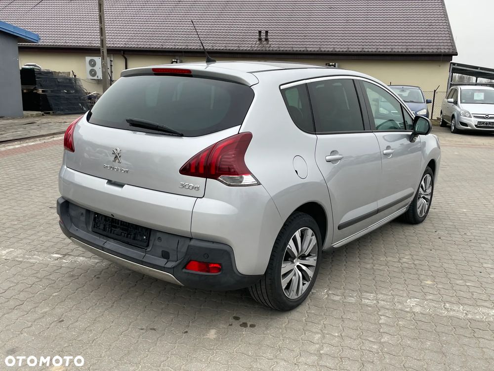 Peugeot 3008 HDi FAP 150 Platinum - 21