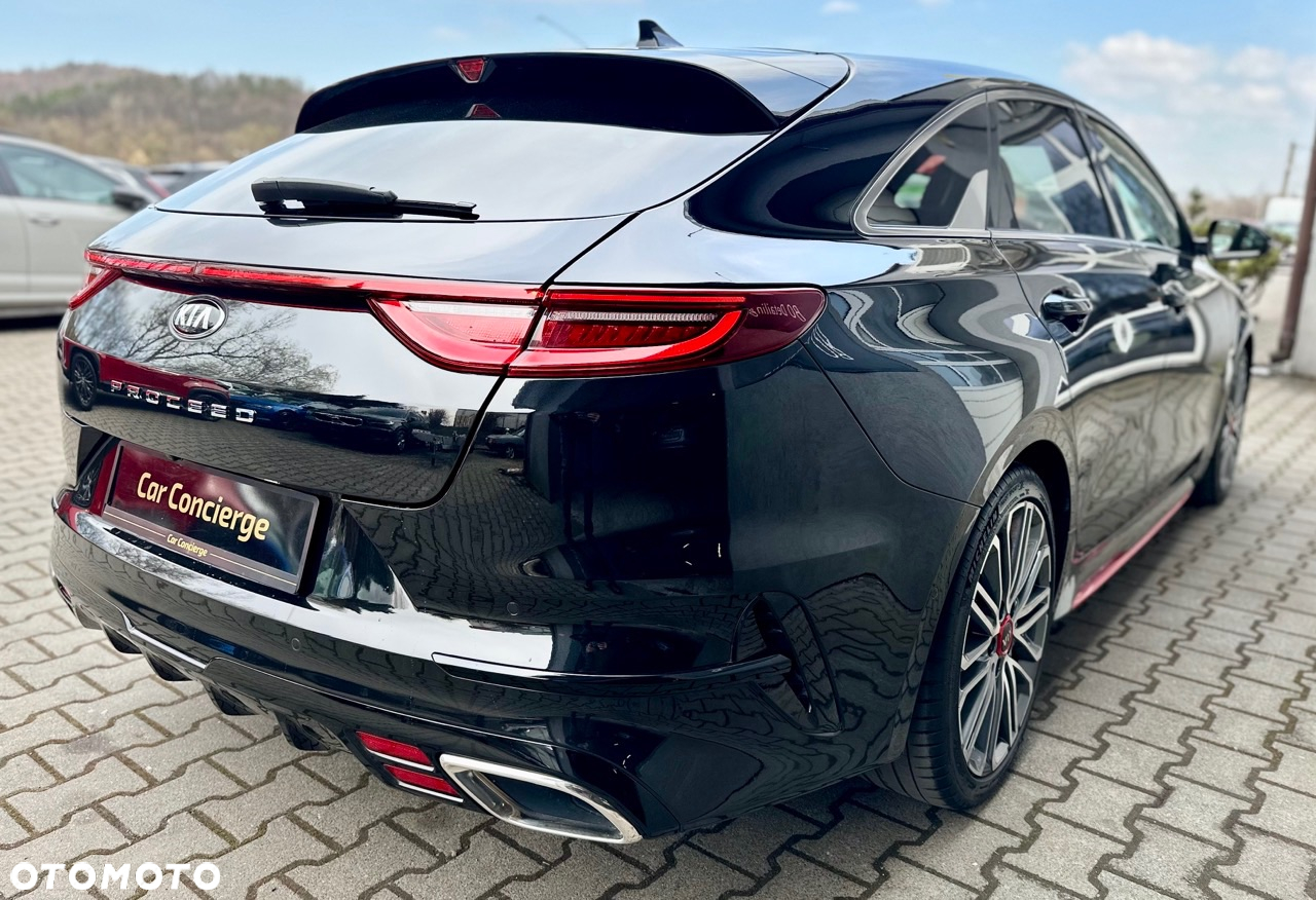 Kia ProCeed 1.6 T-GDI GT DCT - 10