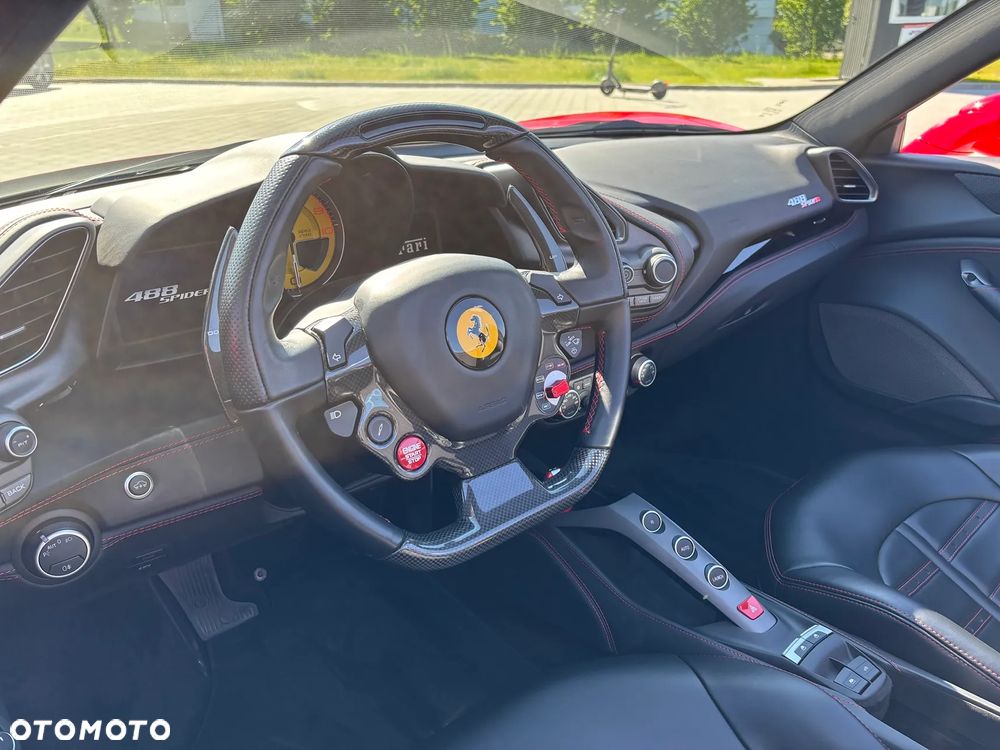 Ferrari 488 - 5
