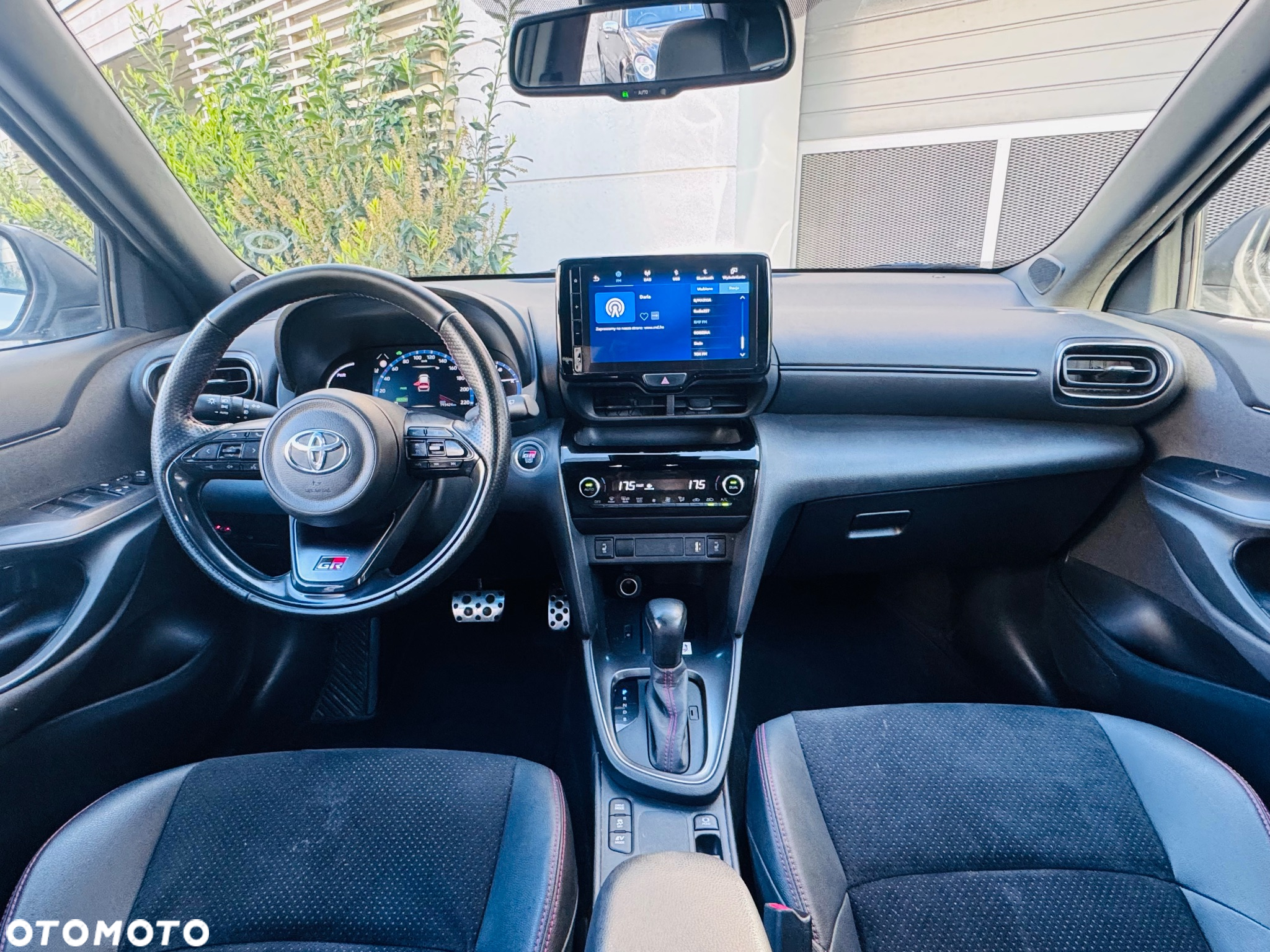Toyota Yaris Cross Hybrid 1.5 GR Sport - 21