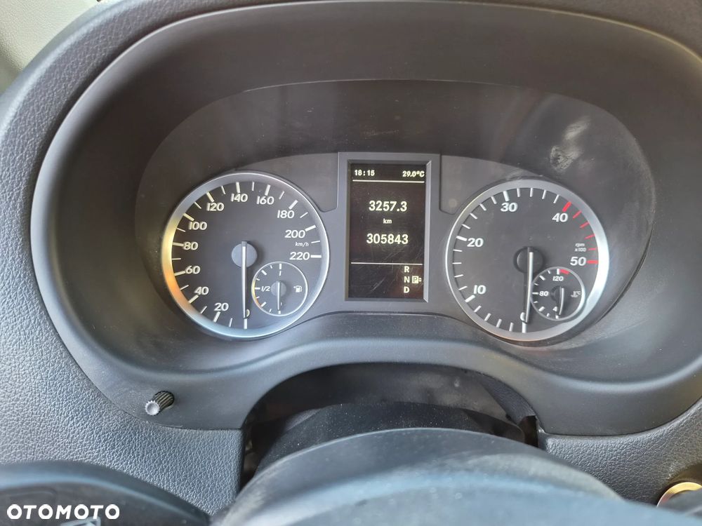 Mercedes-Benz Vito Tourer Lang EDITION - 12