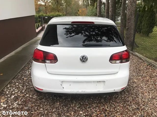 Volkswagen Golf - 5