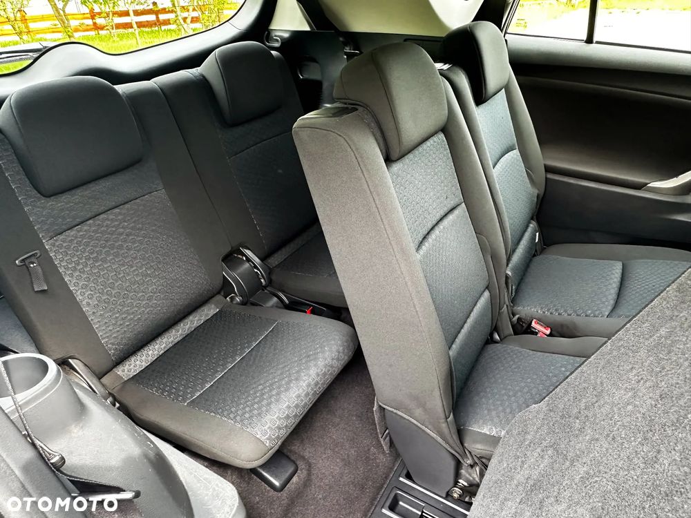 Toyota Verso 2.0 D-4D - 21