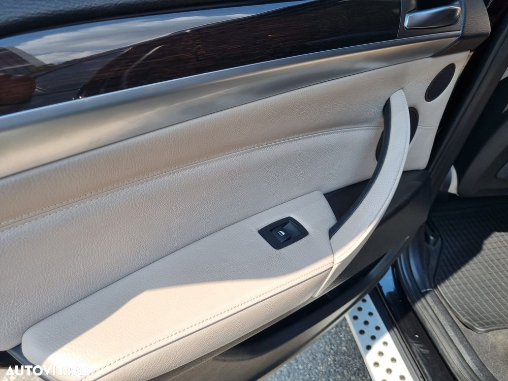 BMW X6 - 25