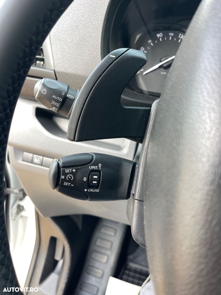 Citroën Jumpy 2.0HDI  L2  2CULISANTE  AUTOMAT - 35