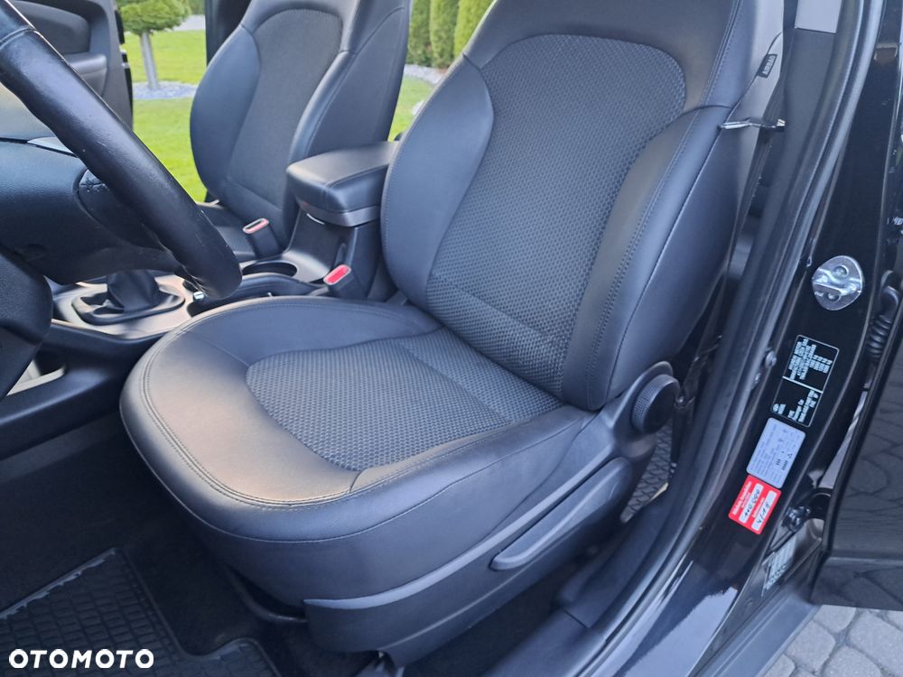 Hyundai ix35 2.0 2WD Comfort - 30