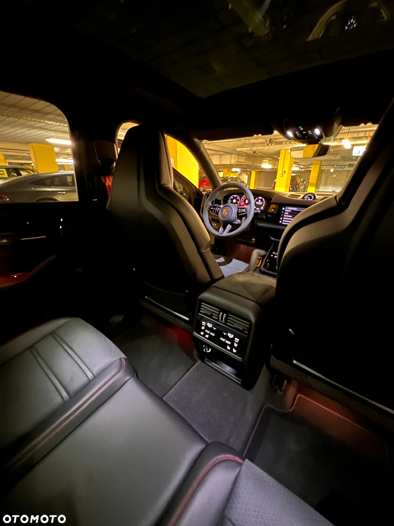 Porsche Cayenne GTS - 14