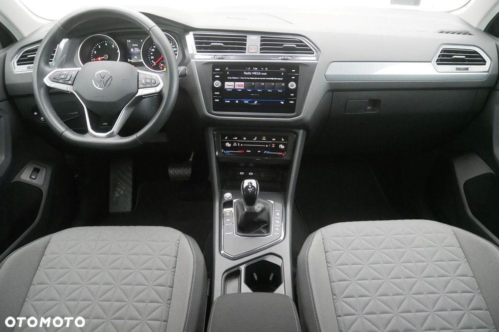 Volkswagen Tiguan 1.5 TSI EVO Life DSG - 8