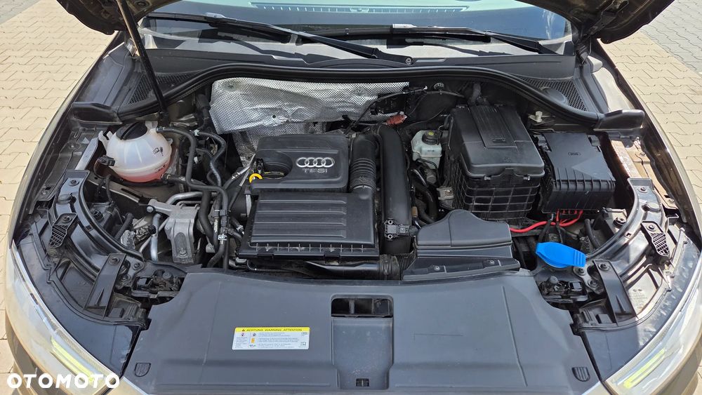 Audi Q3 1.4 TFSI CoD ultra Sport S tronic - 25