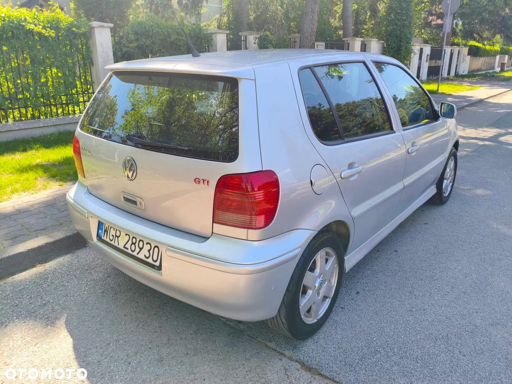 Volkswagen Polo - 3