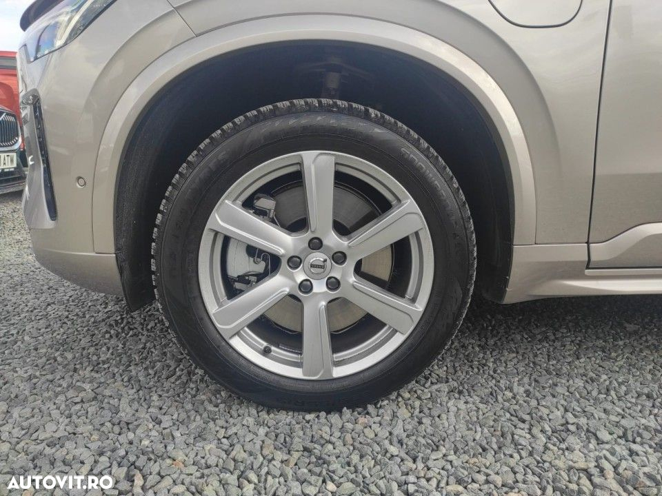 Volvo XC 90 T8 AWD PHEV Ultra Dark - 21