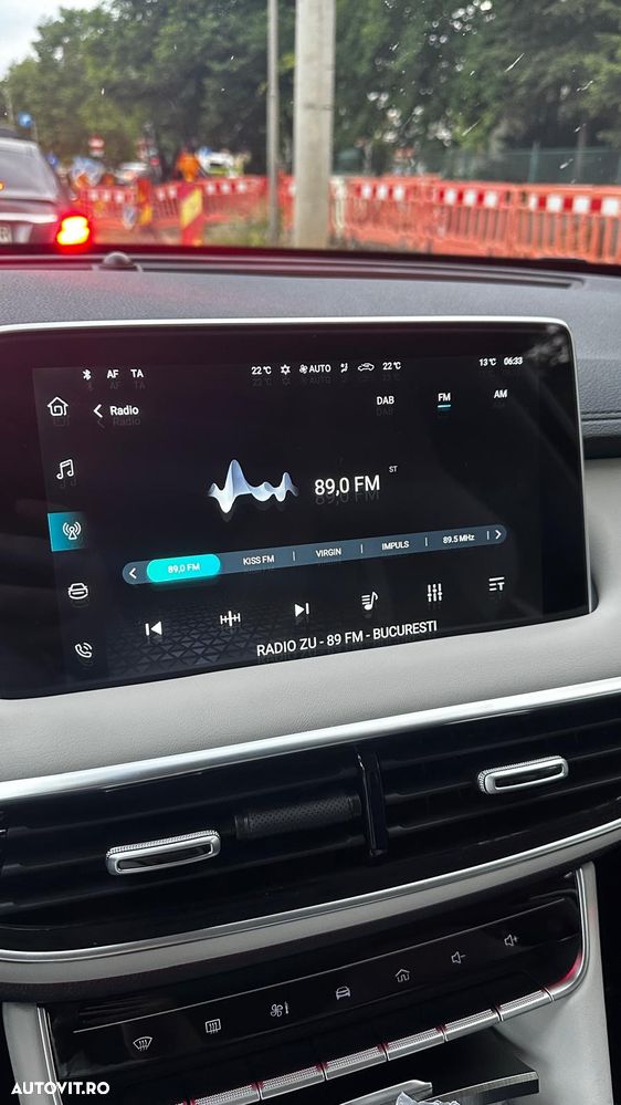 MG HS 1.5 T-GDi 7DCT Exclusive - 3